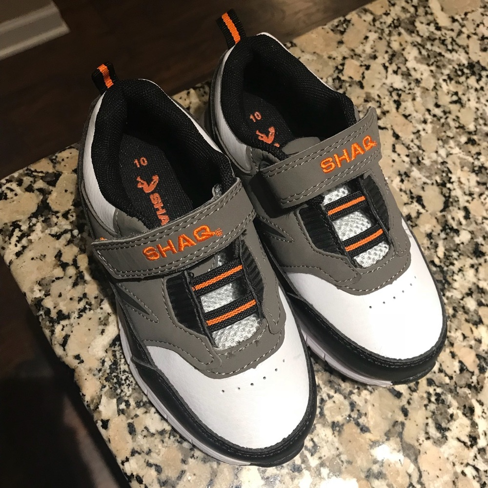 Shaq Sneakers *NEW*